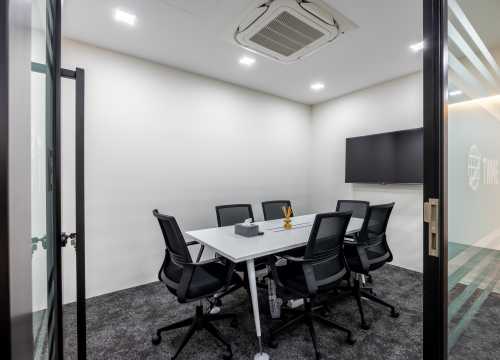 Contemporary Office at Office | Tampines Bizhub