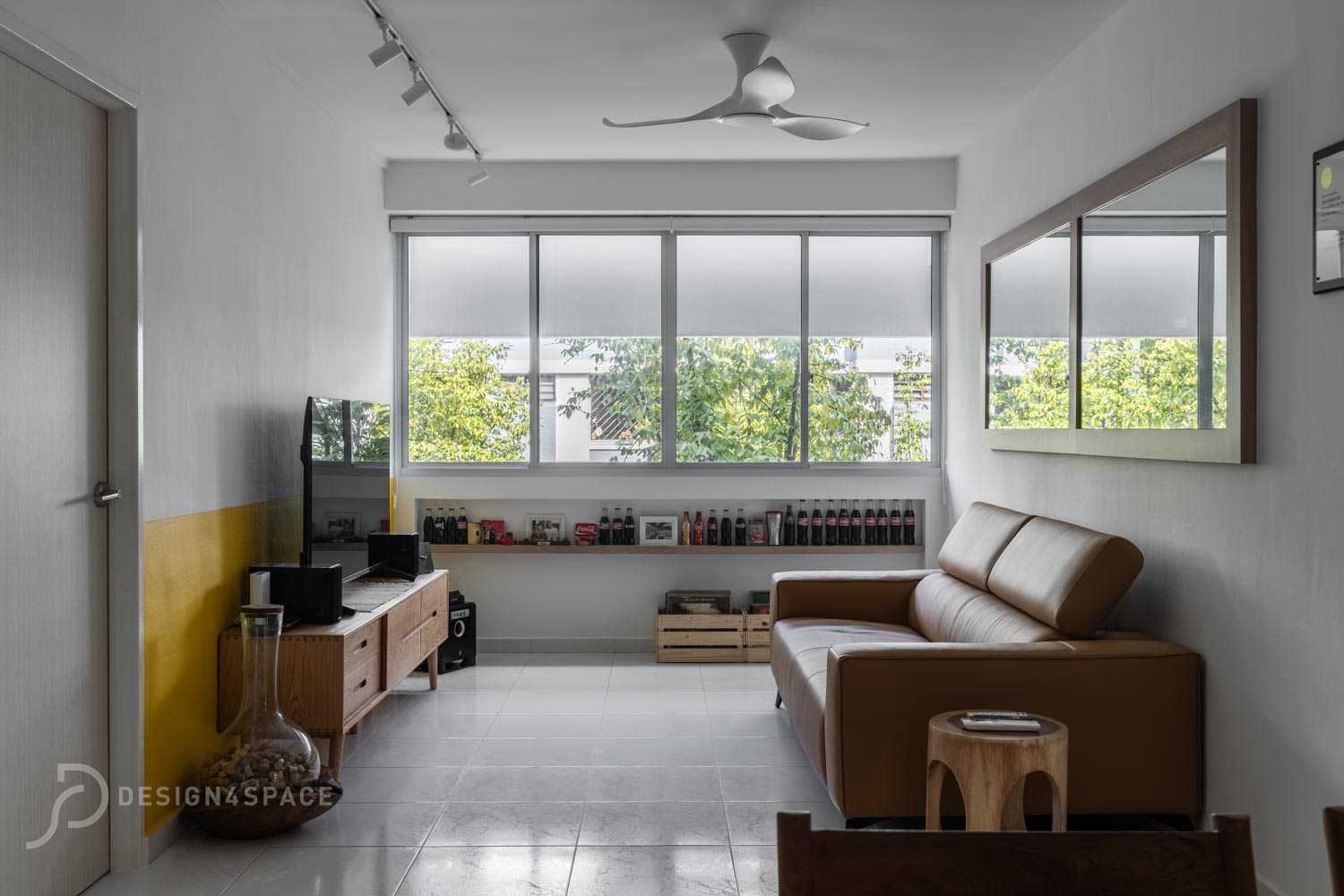 Contemporary Living Room with Homogeneous Tiles and TV Console