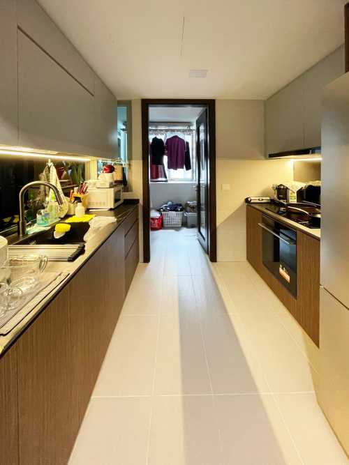 Scandinavian Kitchen at 81 Paris Ris Grive