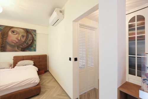 Modern Bedroom at Clementi Wood