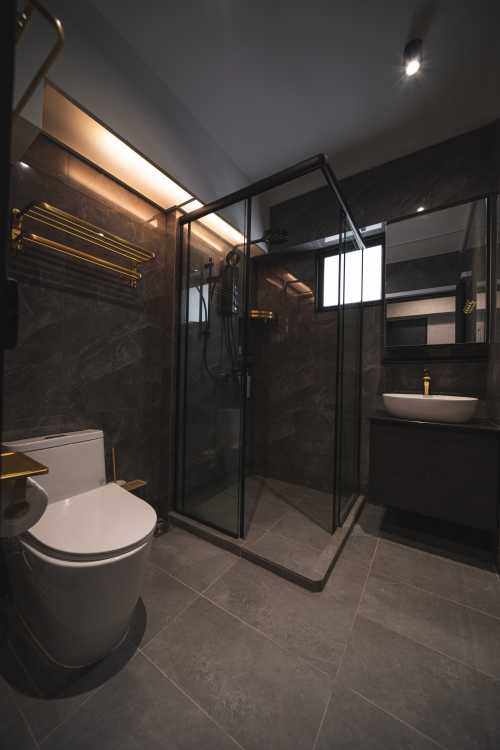 Modern Bathroom at Hougang Central