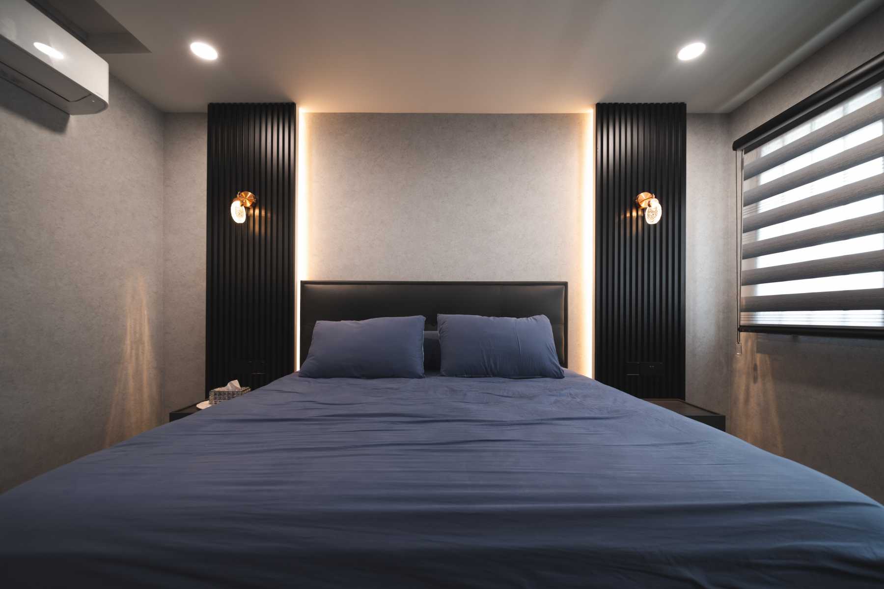 Modern Bedroom with Sideboard and Bed