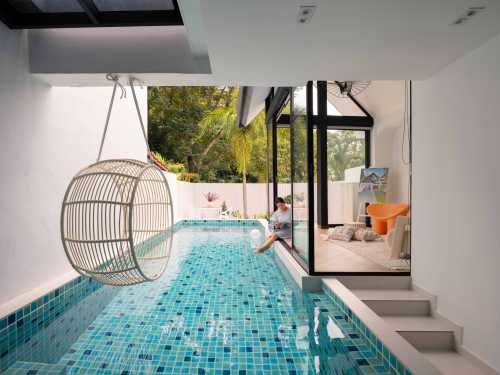 Minimalist Courtyard at Sunbird Road