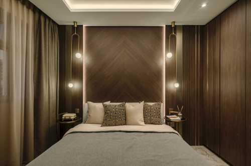 Modern Bedroom at 130A Canberra (Elaine)