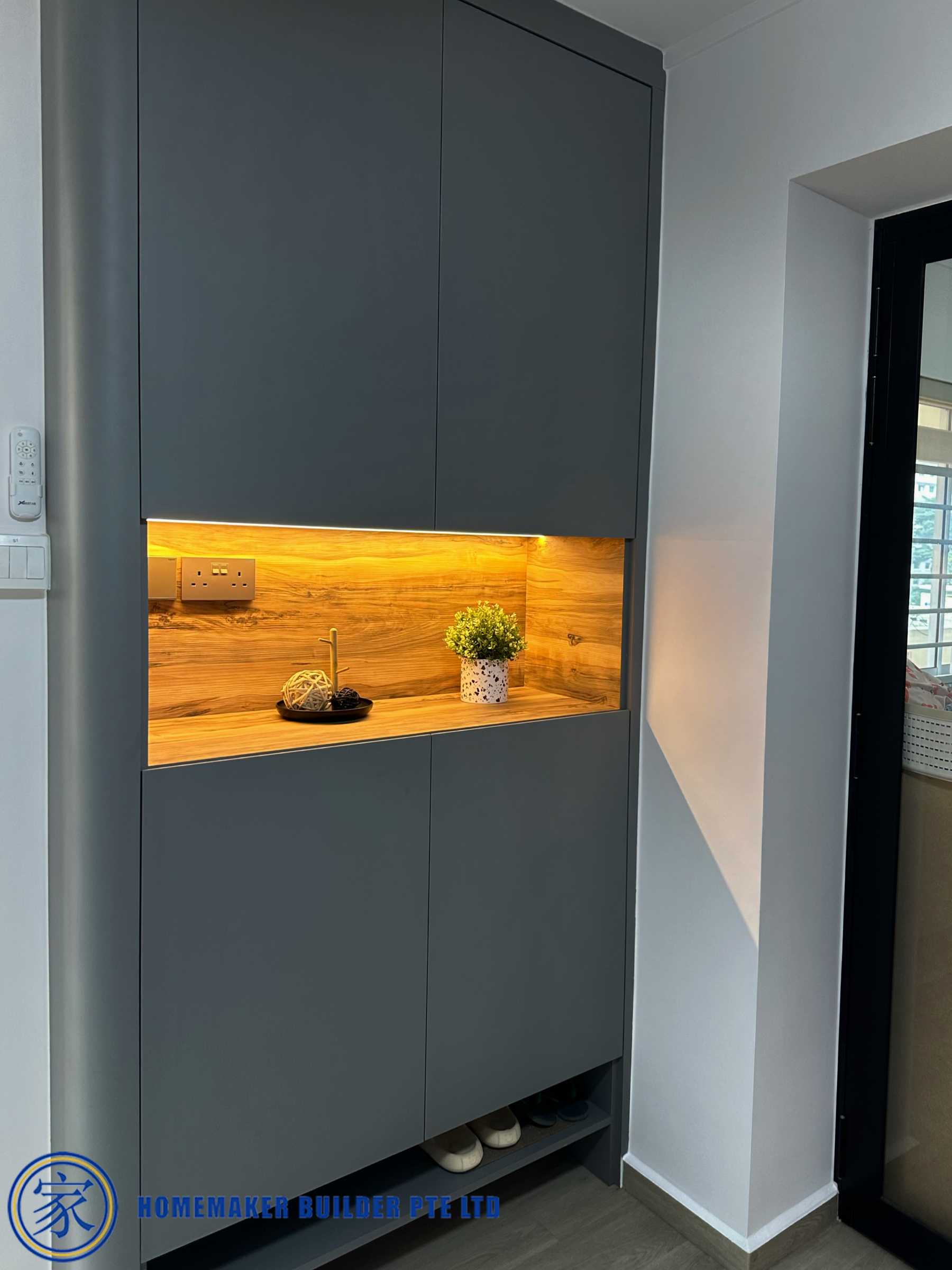 Contemporary Foyer with Glass Door and Shoe Rack