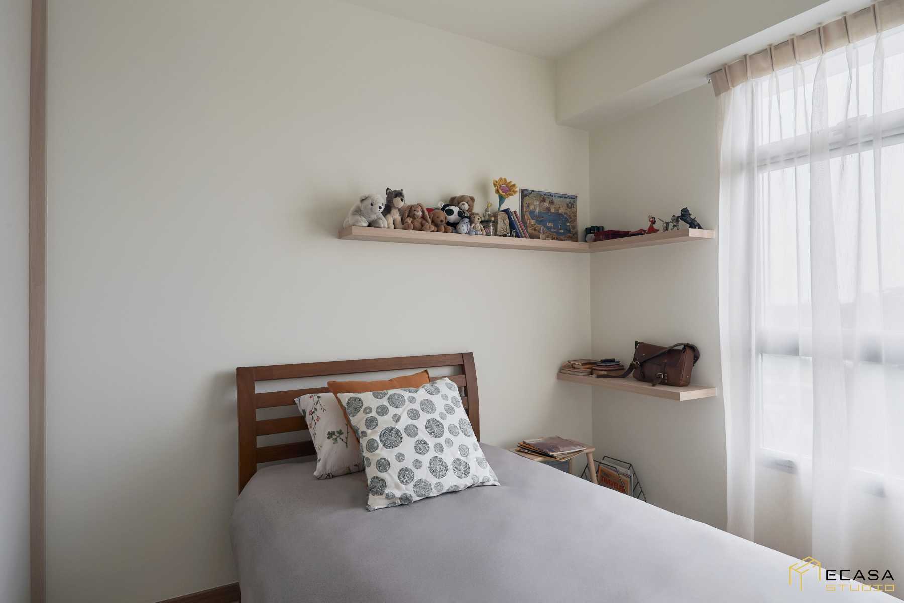 Scandinavian Bedroom with Bookshelf and Day Bed