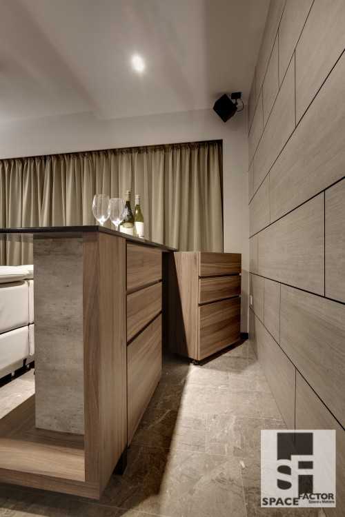 Contemporary at Sophisticated Simplicity