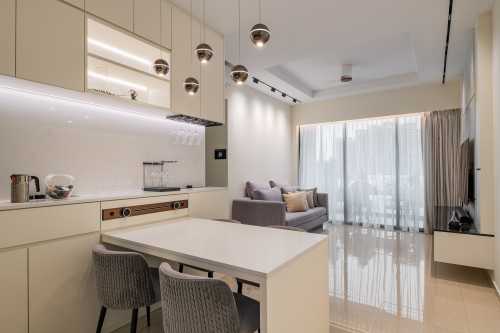 Contemporary Dining Room at The Gazania