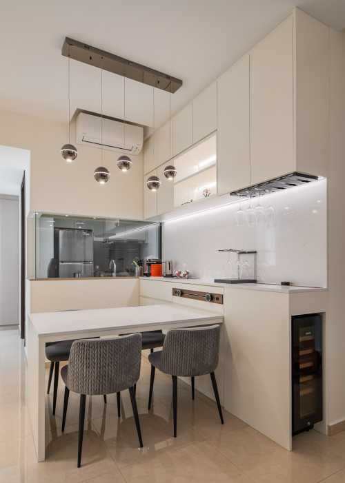 Contemporary Dining Room at The Gazania