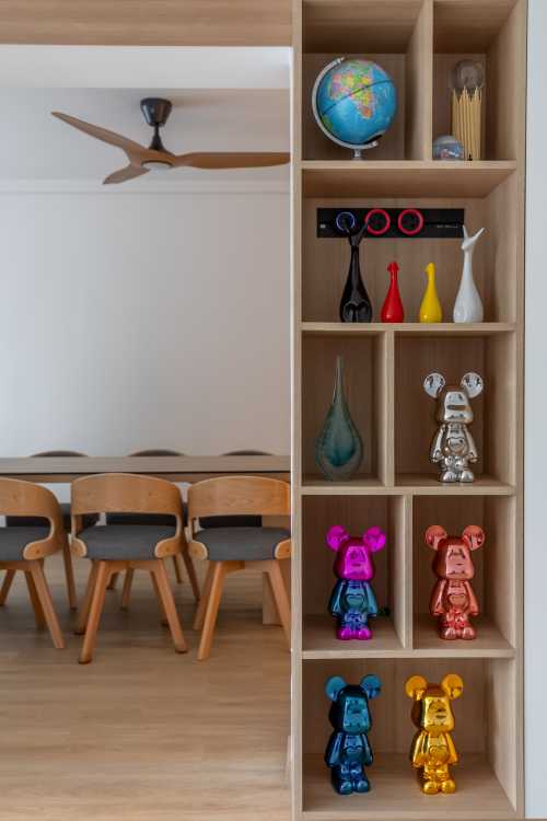 Minimalist Living Room at Jumbo Flat @ Woodlands