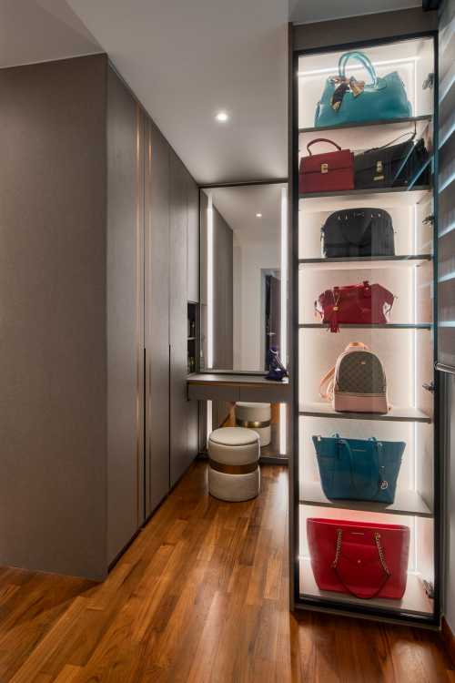 Modern Bedroom at 207d punggol place