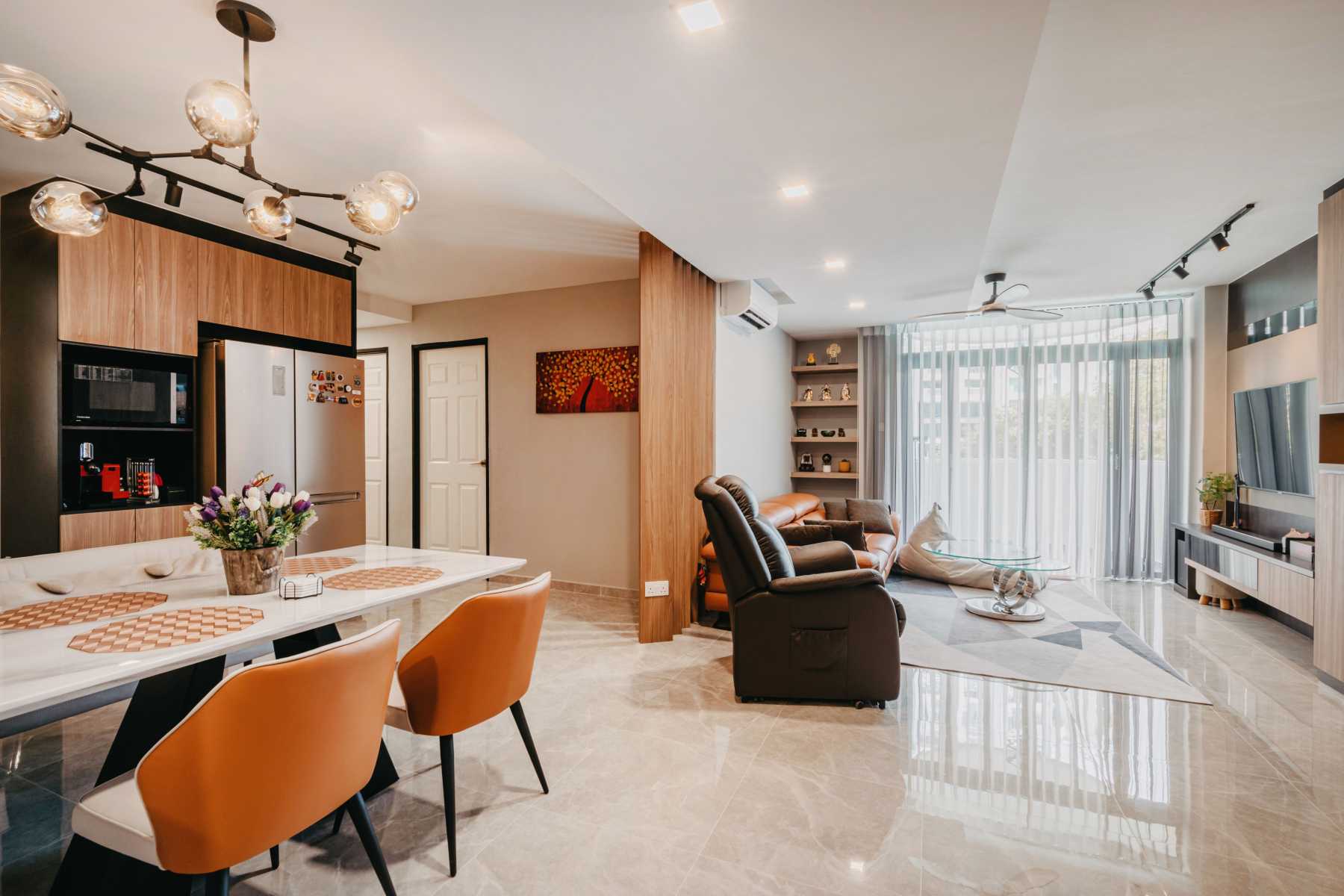 Contemporary Dining Room with Cove Lighting and Dining Table