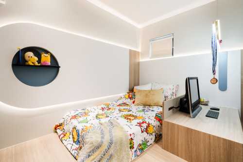 Modern Bedroom at Sembawang | 334 sembawang close