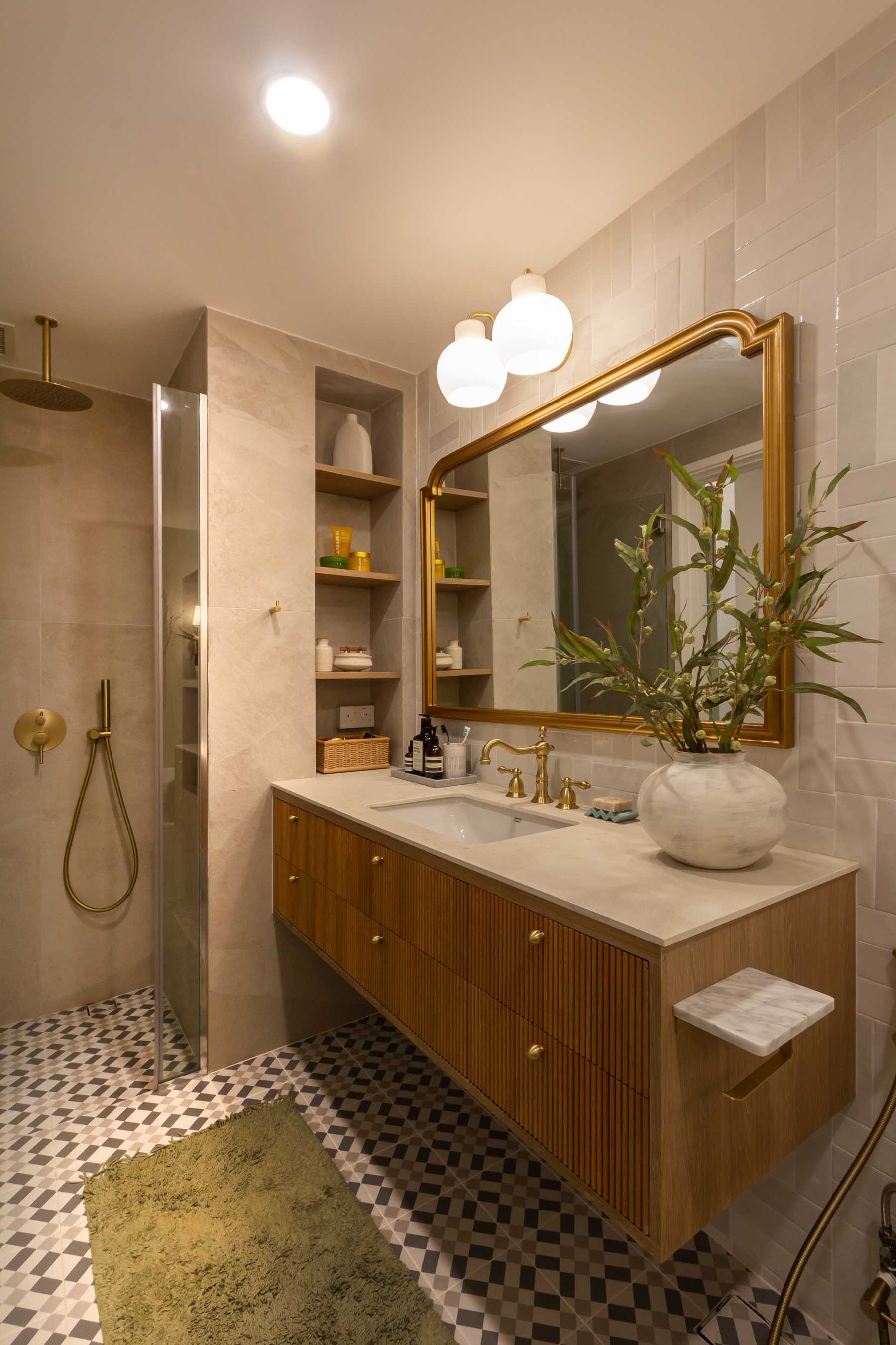 Scandinavian Bathroom with Mirror and Showers