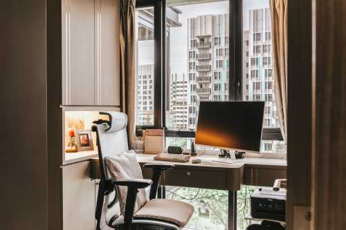 Modern Home Office at Woodleigh Residence