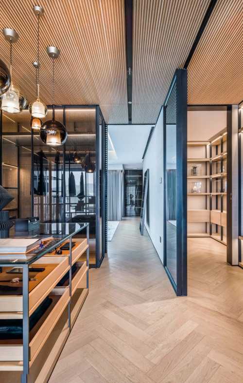 Contemporary Walk-in Wardrobe at Landed @ Serangoon Garden