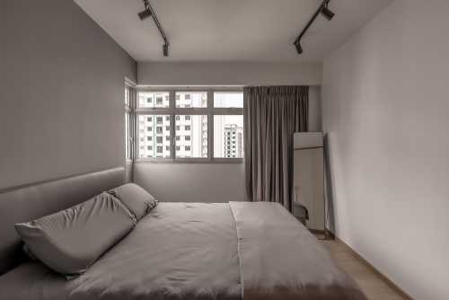 Contemporary Bedroom at 468c fernvale link
