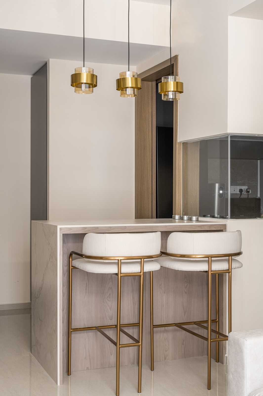 Modern Dining Room with Drop Light and Ceiling Light