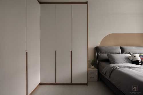 Contemporary Bedroom at 175A Sengkang East Dr (Rivervale Shores)