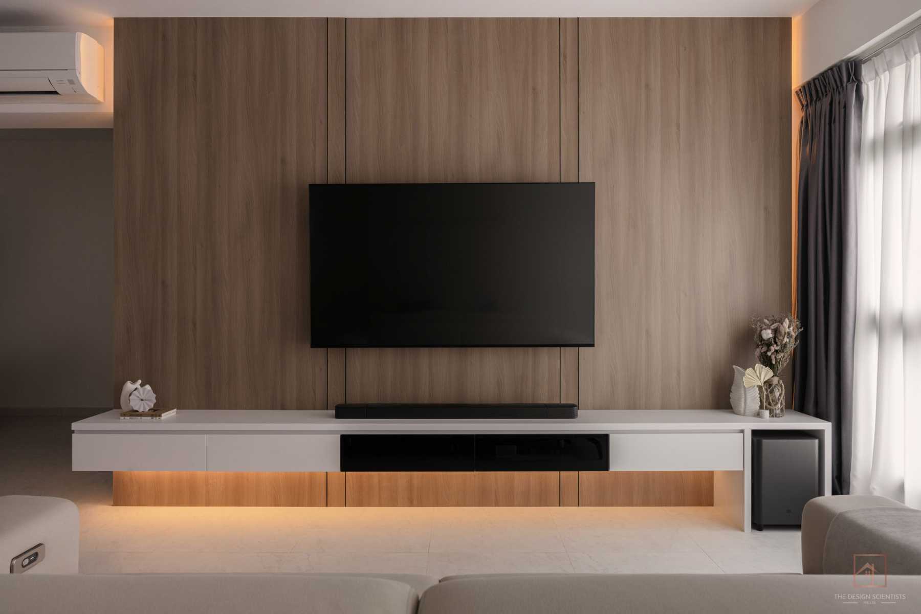 Contemporary Living Room with Settee and Feature Wall