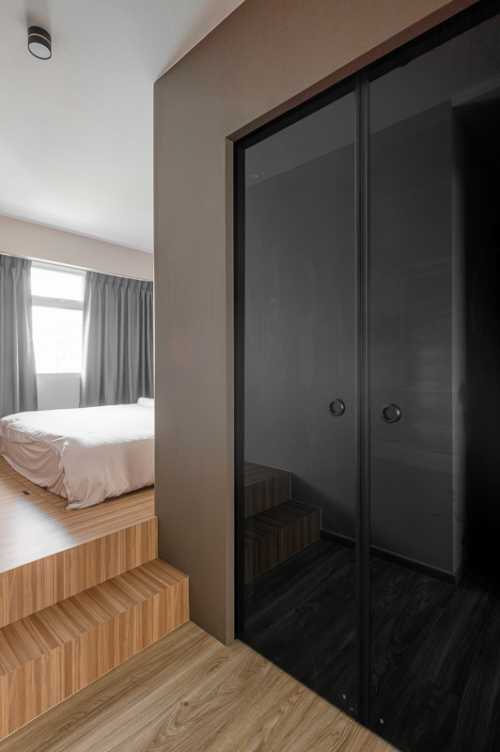 Scandinavian Bedroom at 422 Northshore
