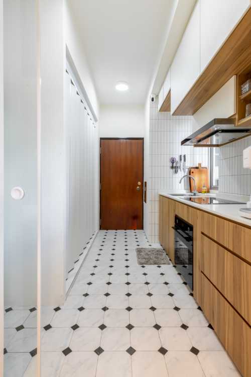 Minimalist Kitchen at 10 AVA ROAD