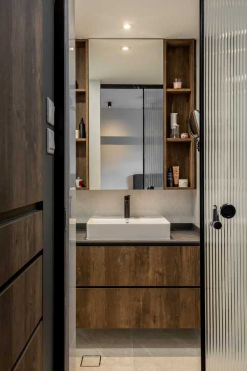 Minimalist Bathroom at 10 AVA ROAD
