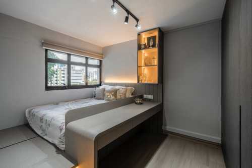 Contemporary Bedroom at Boon Lay Place