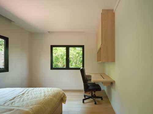 Minimalist Bedroom at Bunglow @ MTP