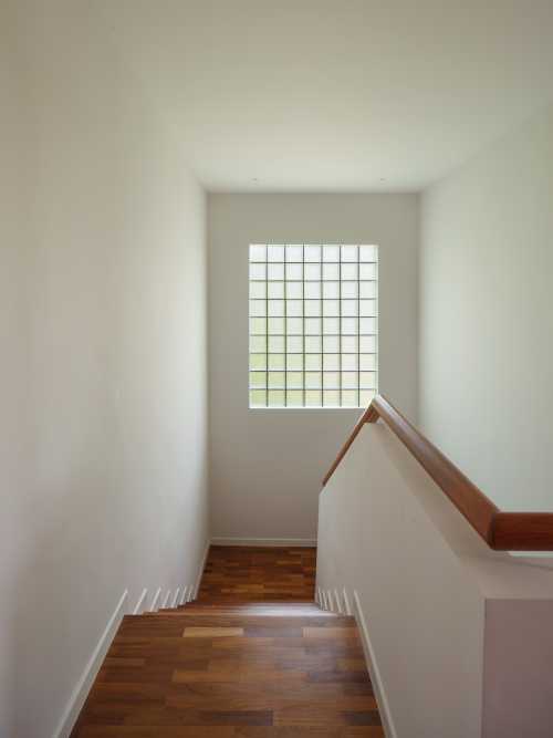 Minimalist Hallway at Bunglow @ MTP