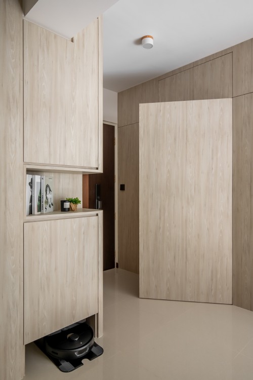 Modern Foyer at Boon Lay Drive