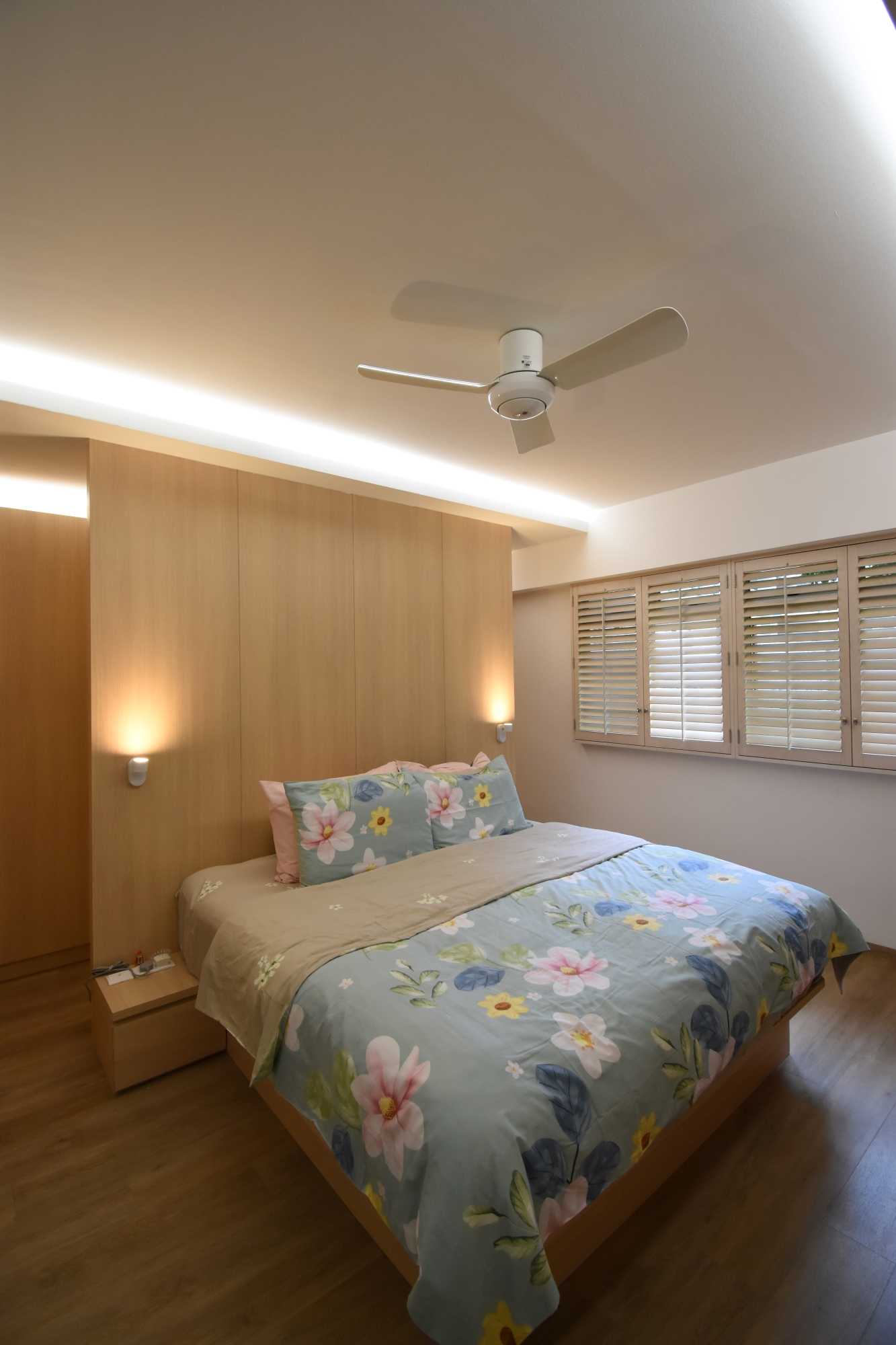Scandinavian Bedroom with Vinyl Flooring and Feature Wall