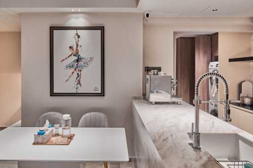 Modern Dining Room at Waterview Condo