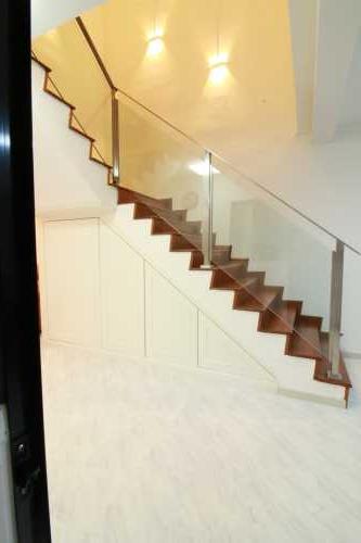 Modern Porch at 535 Bukit Batok