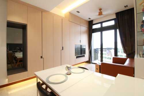 Contemporary Dining Room at Eco Santuary