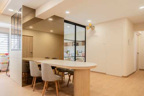 Scandinavian Dining Room at 583 Pasir Ris