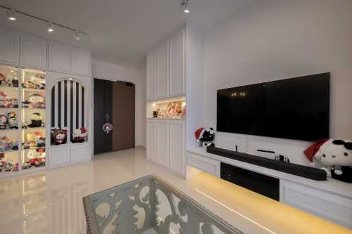 Contemporary Living Room at 3 Bedroom BTO @ Clementi