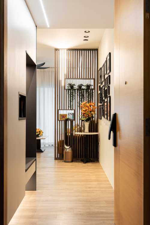 Contemporary Entryway at NV Residence
