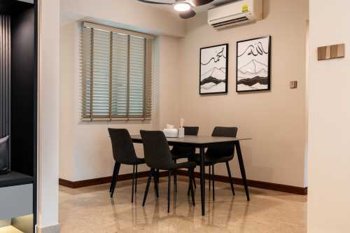 Contemporary Dining Room at Palms Garden