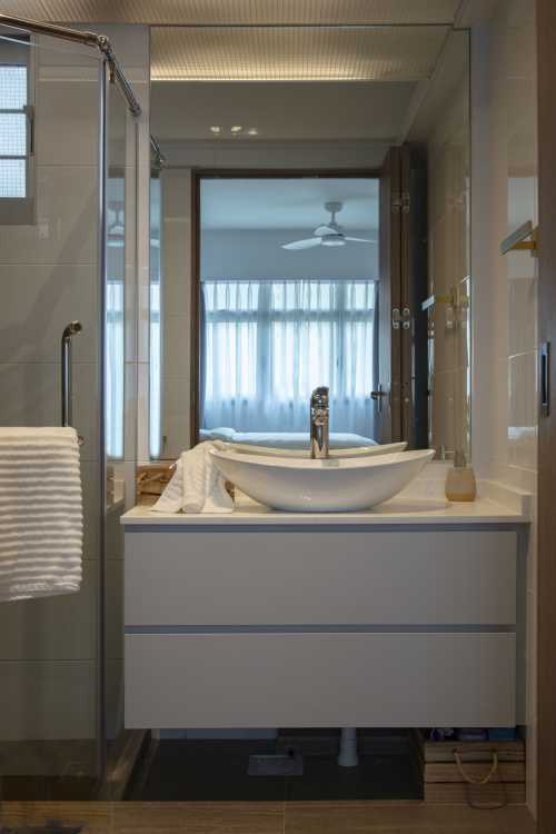 Scandinavian Bathroom at Anchorvale Lane