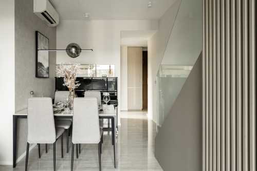 Contemporary Dining Room at Parc Esta II