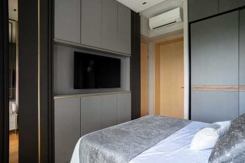 Modern Bedroom at Tre Ver