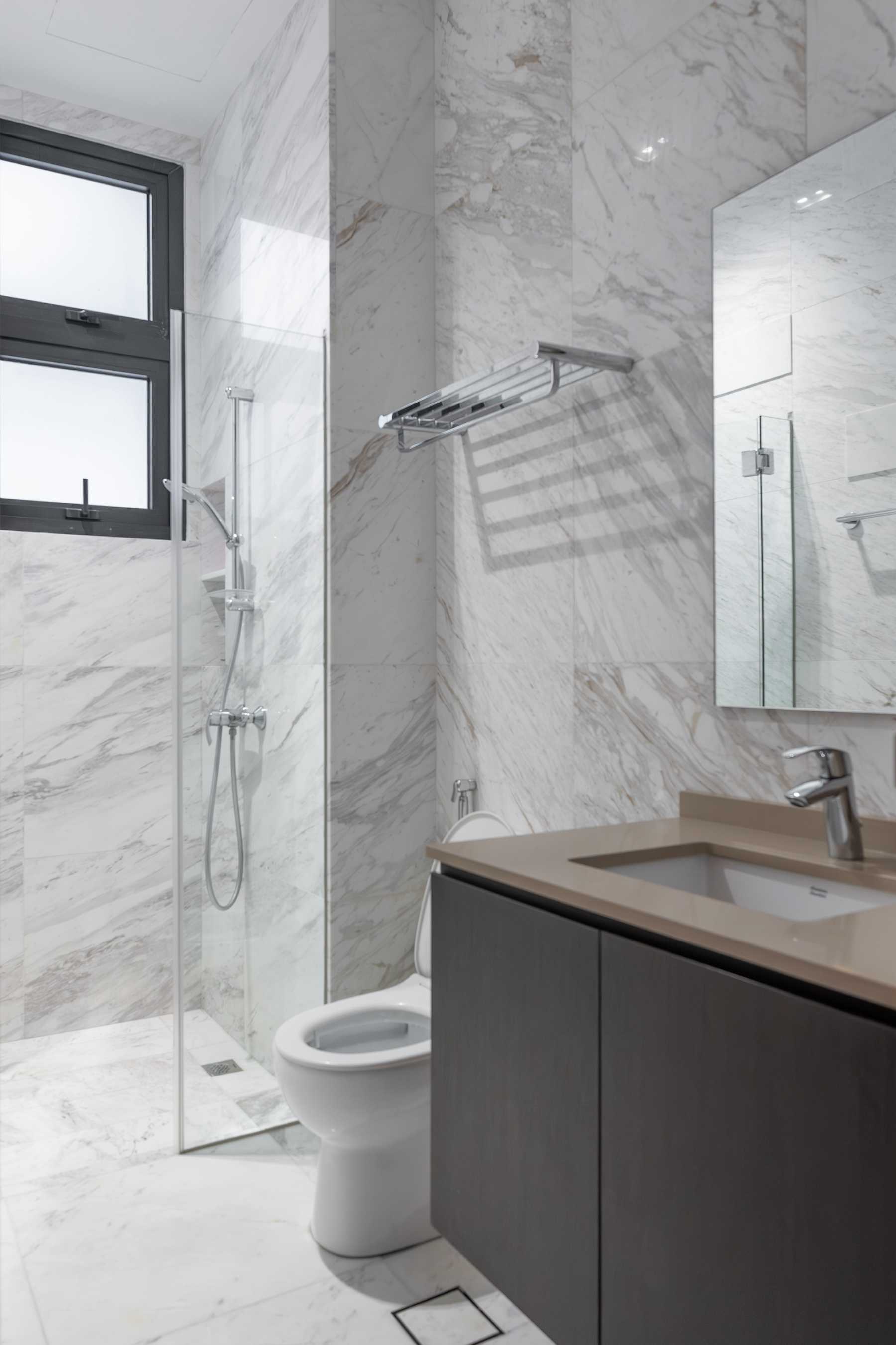 Modern Bathroom with Marble Floor and Wood Flooring