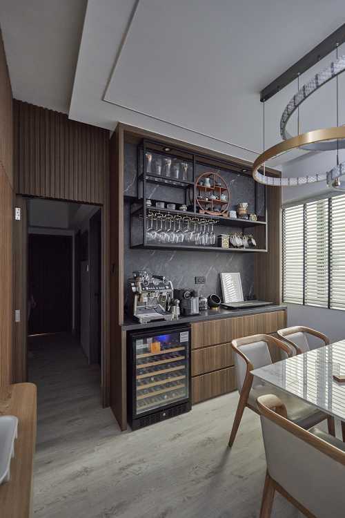 Contemporary Home Bar at Palm Gardens