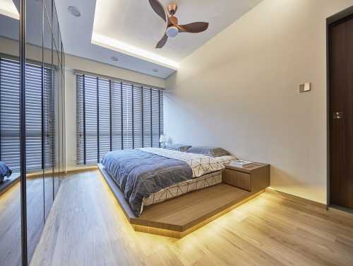 Contemporary Bedroom at Palm Gardens
