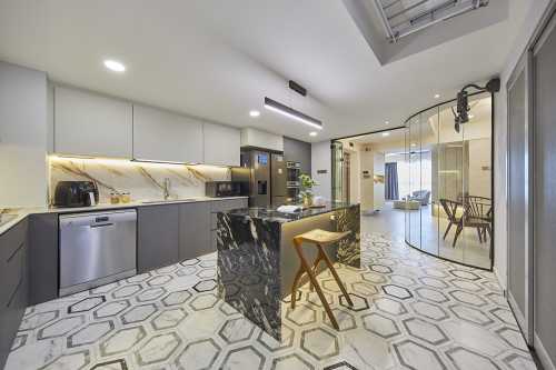 Modern Kitchen at Palm Gardens