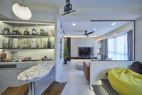 Modern Home Bar at Palm Gardens