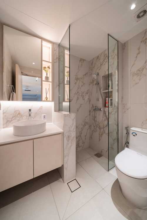 Contemporary Bathroom at Limau Villas