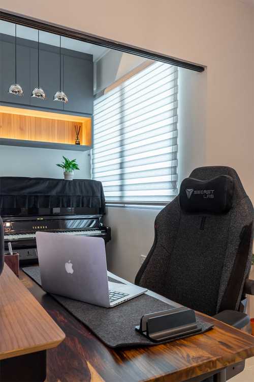 Contemporary Office at Natura @Hillview