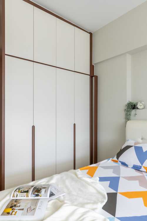 Contemporary Bedroom at 3 Bedroom Condo @ Butterworth Land